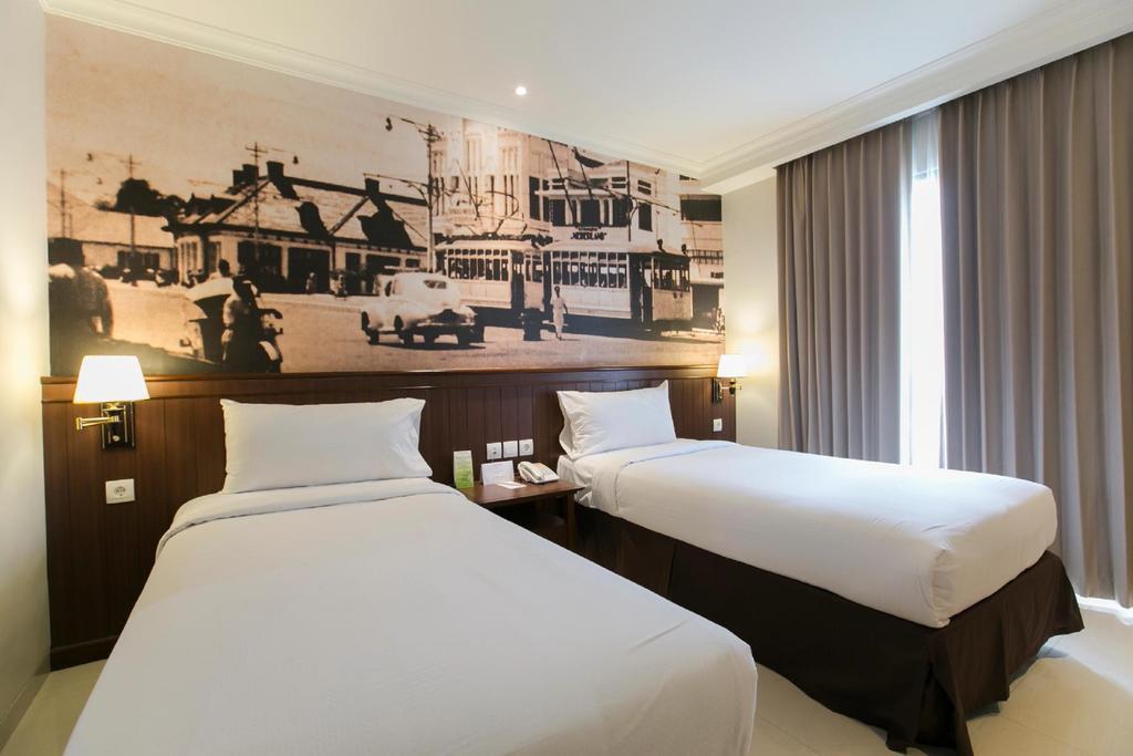 Varna Culture Hotel Soerabaia Surabaya Exterior photo